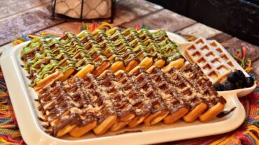 وافل منزلي بالطريقه الاصليه  بتنافس أطيب المحلات Home made Waffle