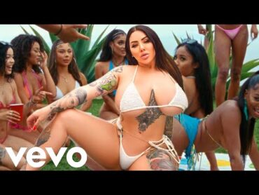 Tyga  Whip ft. Lil Wayne, Saweetie & YG (Official Video)