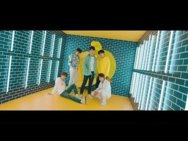 TXT (투모로우바이투게더) &39;어느날 머리에서 뿔이 자랐다 (CROWN)&39; Official MV