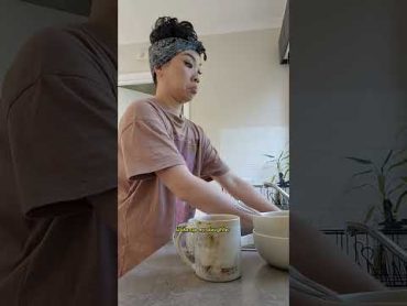 Asian mom&39;s morning routine