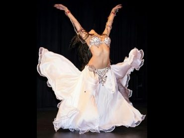 ALEX DELORA bellydance in PORTUGAL Love of Bedouin