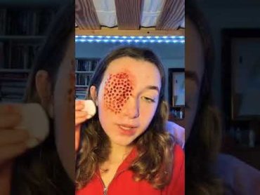 اخطر خدعة تقب على الوجه باستخدام المكياج مرعبة💄🤮 /Trypophobia is a dangerous hoax shorts