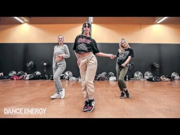 Dance Monkey  Tones and I  / Choreography by Desireé Leucci / DANCE ENERGY STUDIO