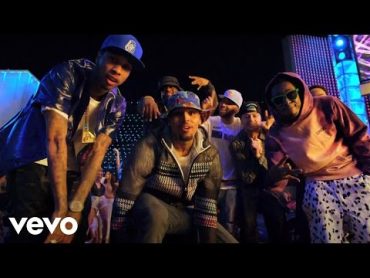 Chris Brown  Loyal (Official Video) ft. Lil Wayne, Tyga