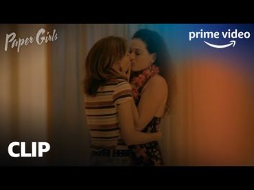 KJ’s Future Kiss  Paper Girls  Prime Video