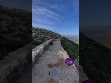 العاقورة شو حلوة.. شايفينا قبل؟ otvlebanon hikewithmike hike عاقورة akoura otube