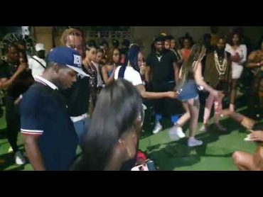 Issa Bella × Dolly Body  Dancing To Sasique Nuh Dolly House (At Street Dance)