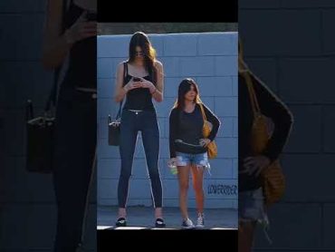 Kourtney vs kendall 👭 height edition kendalljenner kourtneyKardashian  shorts