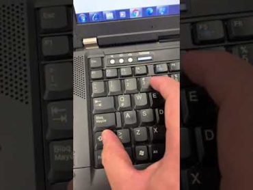 How to type @ at sign on a lenovo spanish keyboard