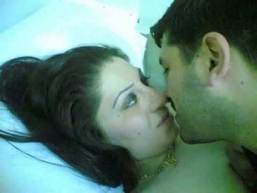 فضيحه الفنانه هند طالب سكس / اشتركو بالقناة