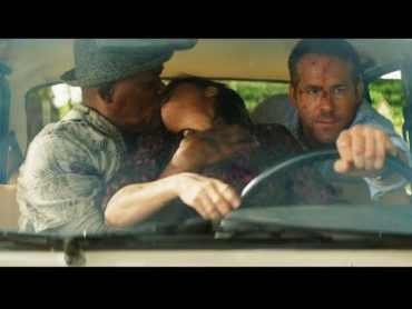 Hitman&39;s Wife&39;s Bodyguard  Hot/Kiss scene by Salma Hayek & Samuel L. Jackson / Ryan Reynolds