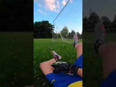 نصائح عند شراء قفازات حراس المرمى 🧤⚽️football goalkeeper shorts Sherifgk