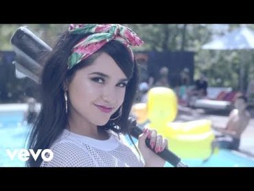 Becky G  Shower