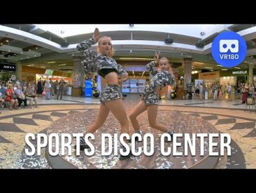 VR180 3D. دو دختر نوجوان از SportsDiscoCenter در حال رقصیدن در مسابقه زیبایی