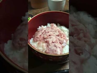 【夕食】今夜はマグロ丼