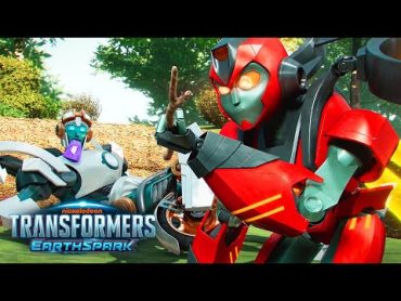 Transformers: EarthSpark  NEW SERIES  Get the Flag!  Animation  Transformers Official