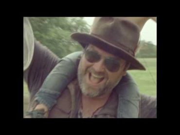 Lee Brice  Boy (Official Music Video)