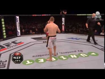 Man In the Crowed Yelled "Kick him in the dick" during UFC match