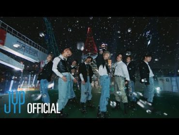 Stray Kids "특(SClass)" M/V