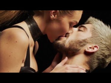 Gigi Hadid Kiss Zayn Malik and Versace Ad Kissing Scenes