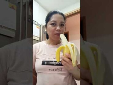 EATING   BANANA asmr satisfying yummy Banana short