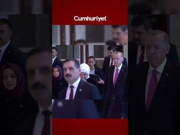 Emine Erdoğan&39;ın pardesüsü gecikince koruması sinirden çılgına döndü