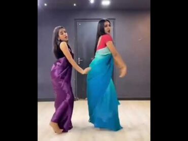 പിള്ളേര് വേറേ മൂടിലാ🔞  aiyyaa movie song  hot🔥 dancers  shorts