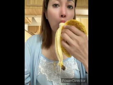 Banana eating 🍌