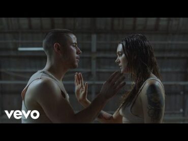 Nick Jonas  Close ft. Tove Lo