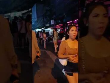 Walking street bangkok thailand pattaya walkingstreet nightlife honey3