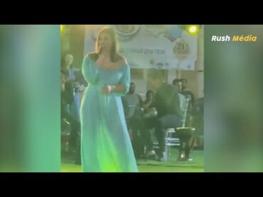 مهرجان البسيسة لمطة: اﻟﻔﻨﺎﻧﺔ ﺍﻳﻤﺎﻥ ﺍﻟﺸﺮﻳﻒ ترتدي فستانا شفافا يظهر ملابسها الداخلية وجسدها شبه عار