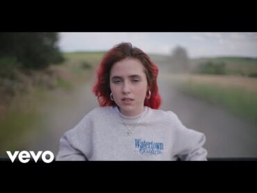 Mura Masa, Clairo  I Don’t Think I Can Do This Again (Official Video)