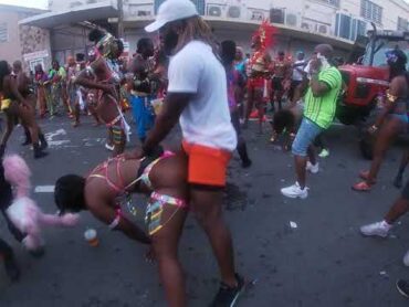 sexy big booty girl at carnival