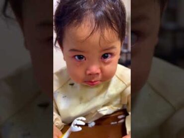 【可愛すぎ】初めてパパに叱られる1歳児の口 Baby being scolded by dad for the first time shorts