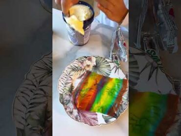 واخيرا جربنا ترند الفروت رول مع الايس كريم شوفو راينا اخر شي😍😍icecream fruitrollup