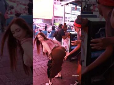 MS Sethi Showing Her Ass 🍑 Shaking In time square publicly