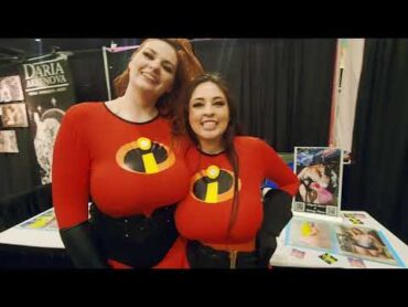 Los Angeles Comic Con 2022 (Abigaiil.morris sammyxtorres18 & Pitbull talk youtube)