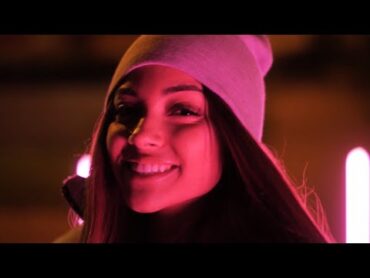 Wejdene  J&39;attends (Clip Officiel)