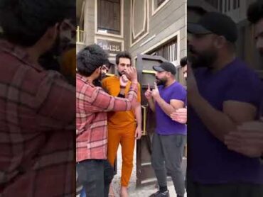 شنو اسم امك 😅 ؟ مهيمن علاء
