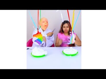 تحدي  البوب ات !  Pop It vs Simple Dimple challenge 😂 shorts by Shfa