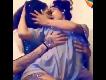 Hot lesbian kissing