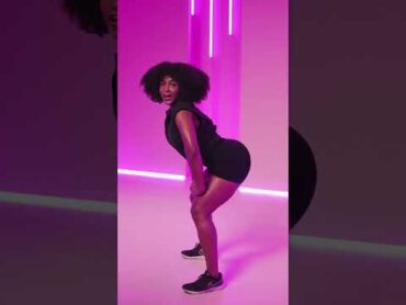twerking  How to twerk with @KaleilaJordan