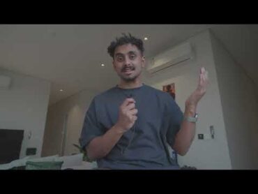 احتاج فريق