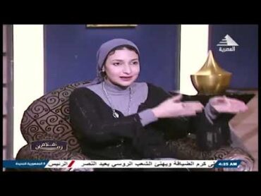 الناقدة الفنية ا / نهلة ايهاب ضيفة افلام زمان عن فيلم باب الحديد اعداد رشا احمد تقديم نهي مروان 10