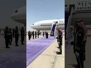 PM Modi receives 21gun salute on arrival in Jeddah, Saudi Arabia