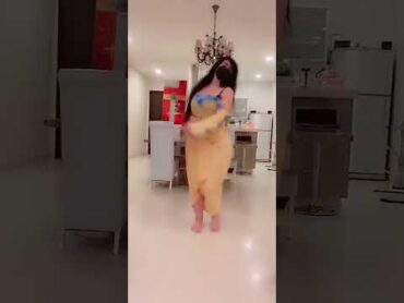 اجمل رقص بفستان اصفر قطر اليمن السعيد اليمن السعيد الدماني الدماني بثوث damani model رهف
