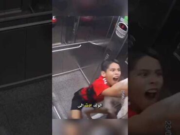ولد صغير ينقذ كلب من الموت..