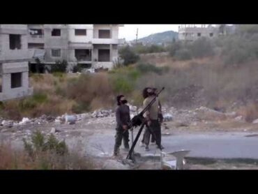 مباشر لحظة سقوط برميل في بلدة سلمى اللاذقية Dramatic video of a barrel bomb hitting