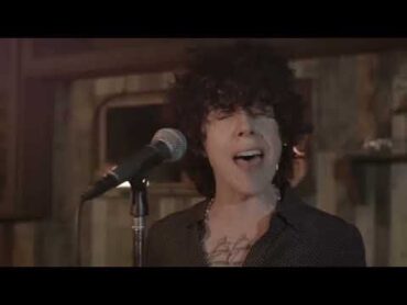 LP  Lost On You (Live)