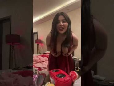 انجي خوري احلي رقص لا يفوتكم